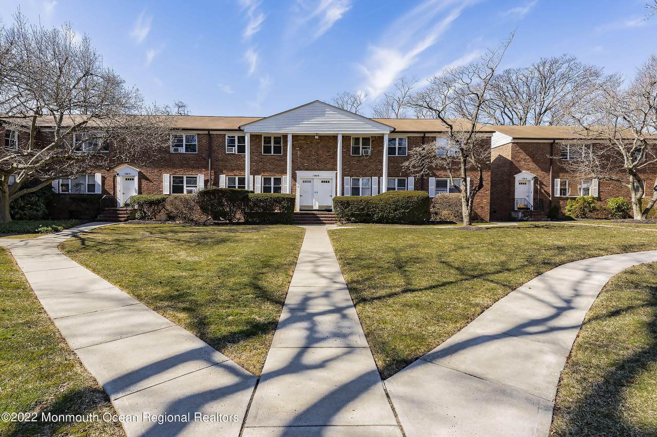 142 South Street - Photo 1