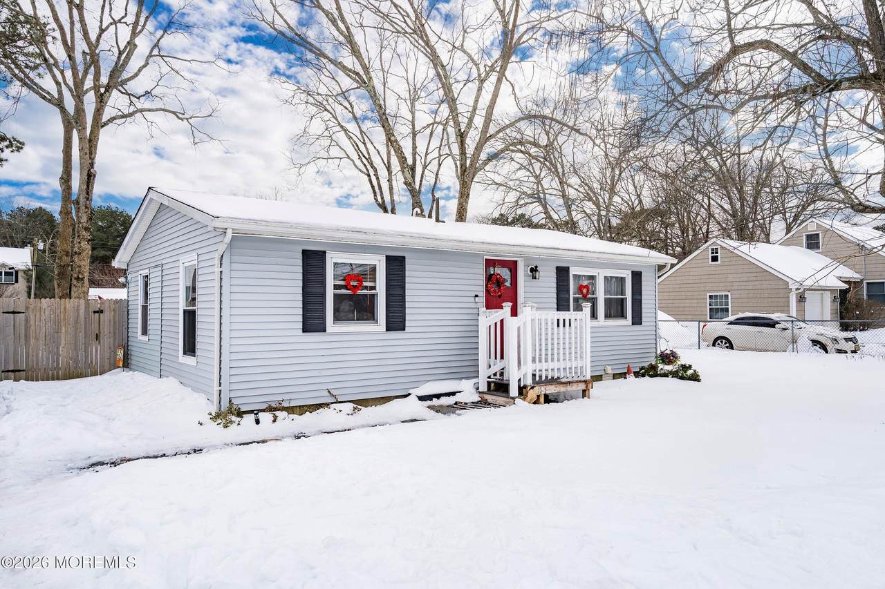 1116 2nd Avenue - Photo 1