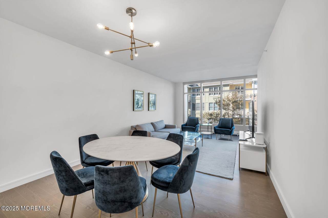 30 Melrose Terrace - Photo 1