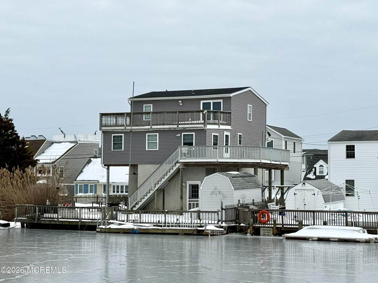 27 Robert Drive - Photo 1