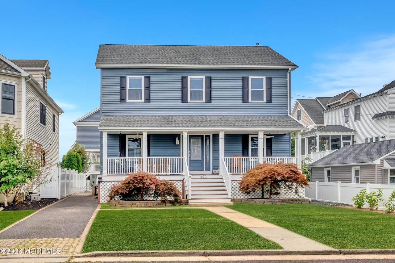 393 Virginia Avenue - Photo 1