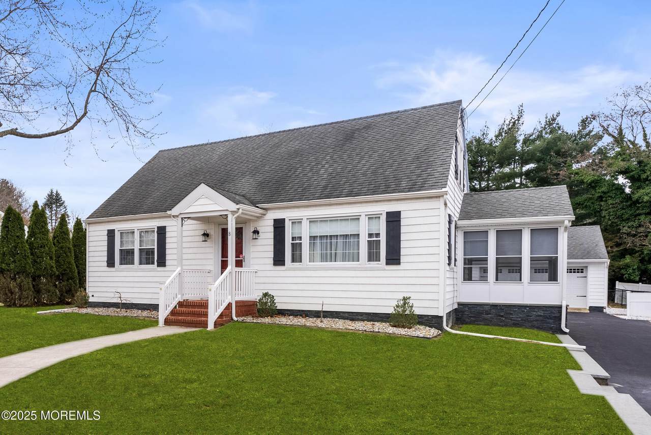 8 Nolan Drive - Photo 1