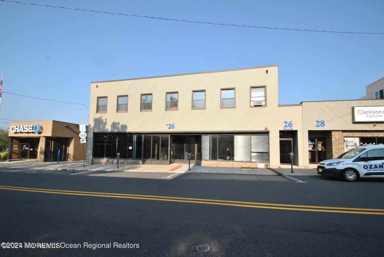 28 Main Street - Photo 1