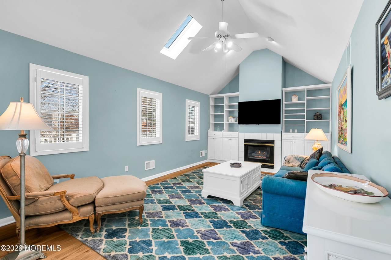 79 Riverdale Avenue - Photo 1