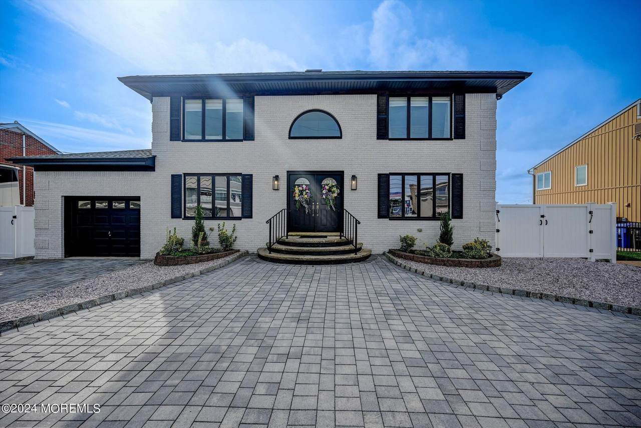 27 Antiqua Avenue - Photo 1