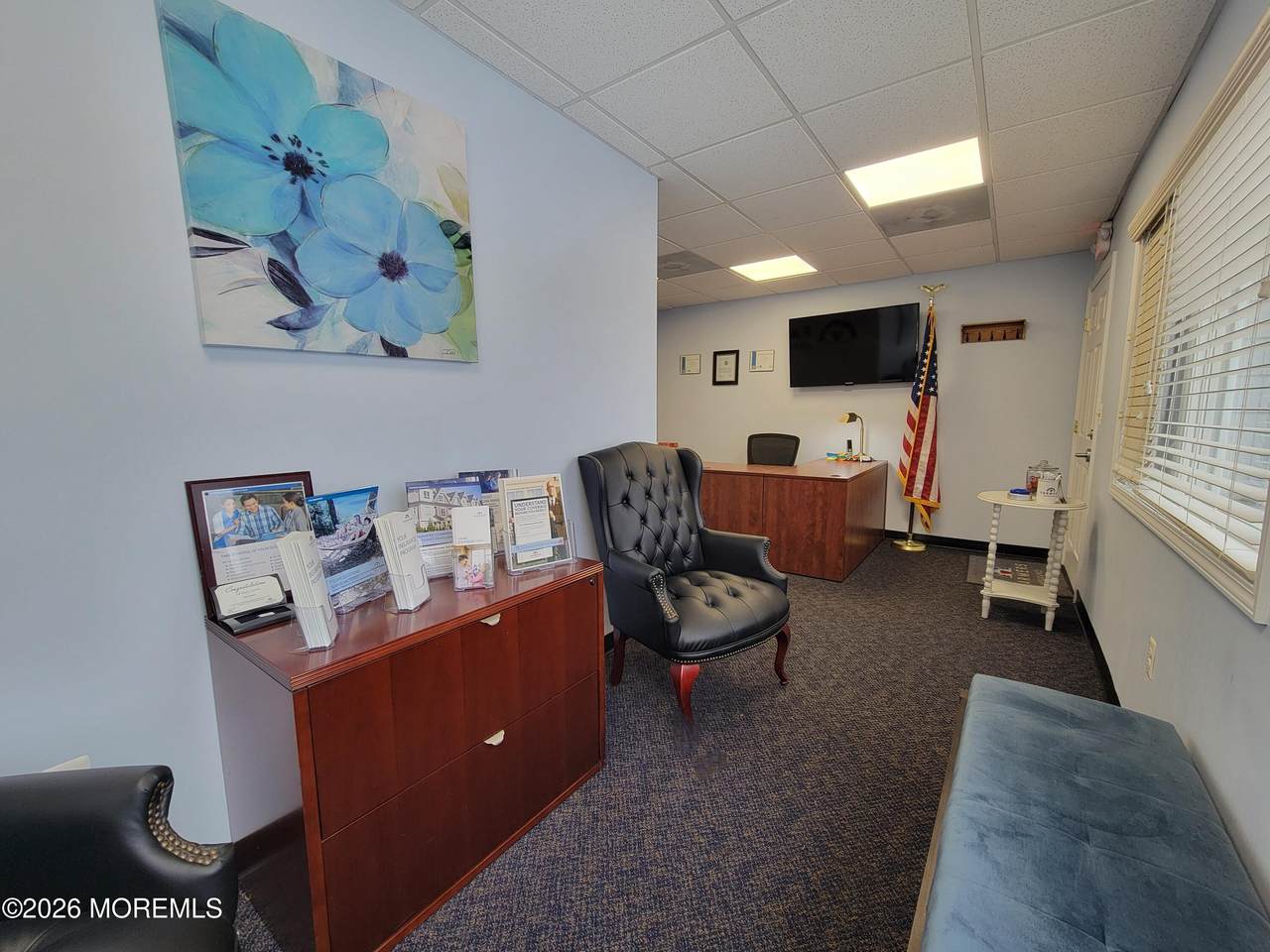 https://bt-photos.global.ssl.fastly.net/monmouth/1280_boomver_1_22604450-2.jpg