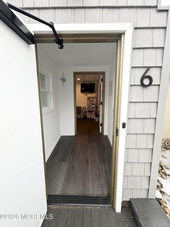 80 Hazlet Avenue - Photo 1