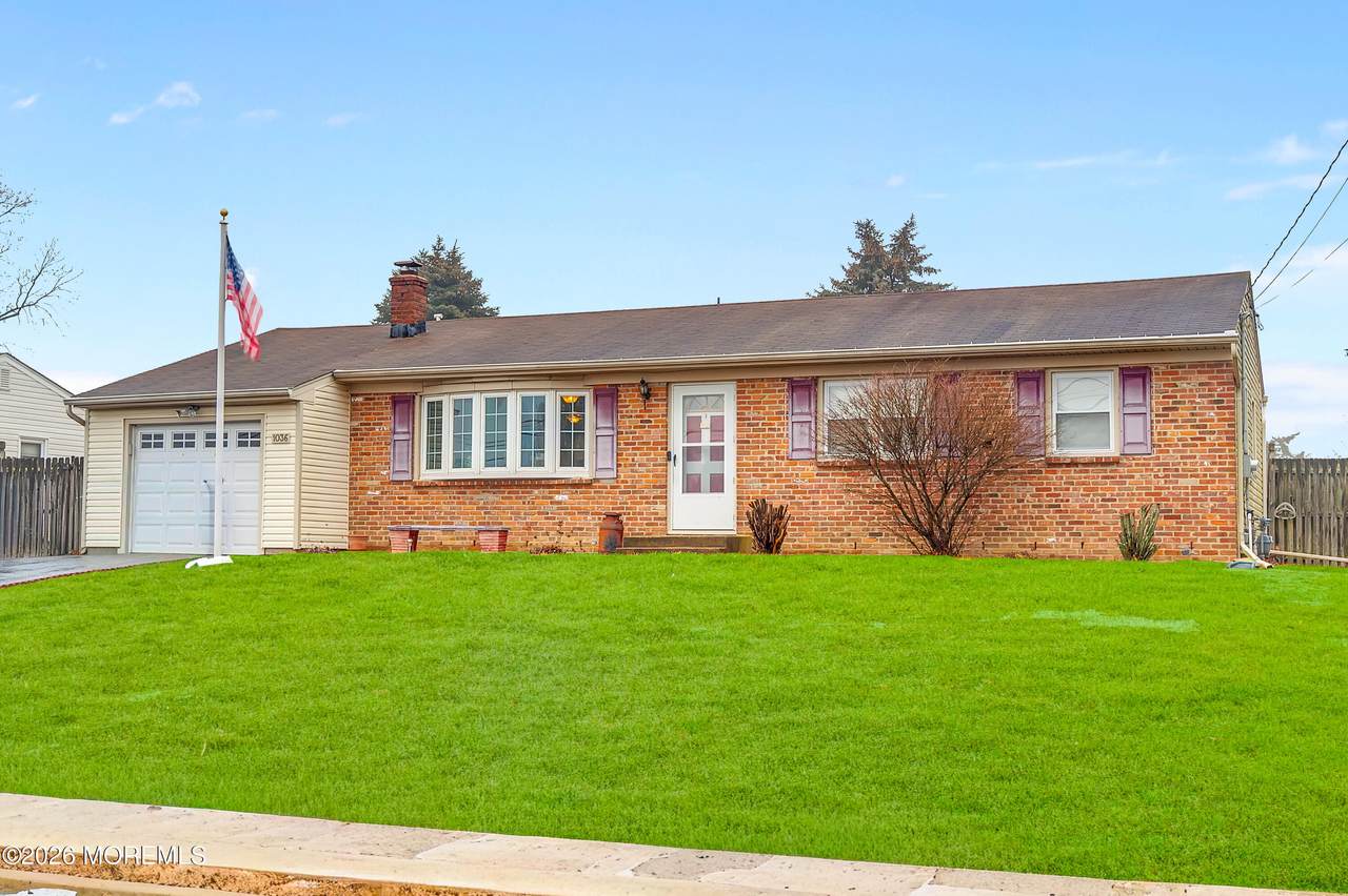 1036 Mulberry Place - Photo 1