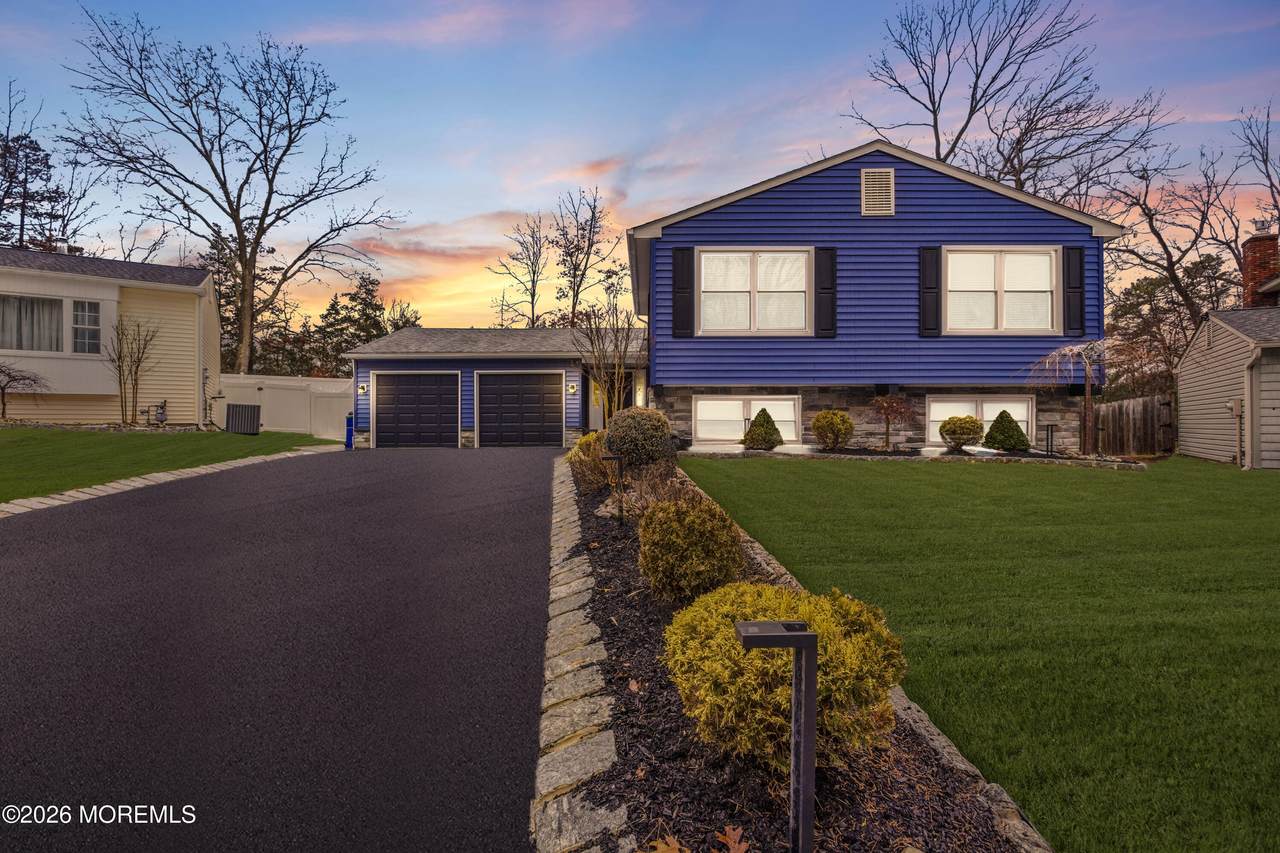 19 Silversmith Court - Photo 1