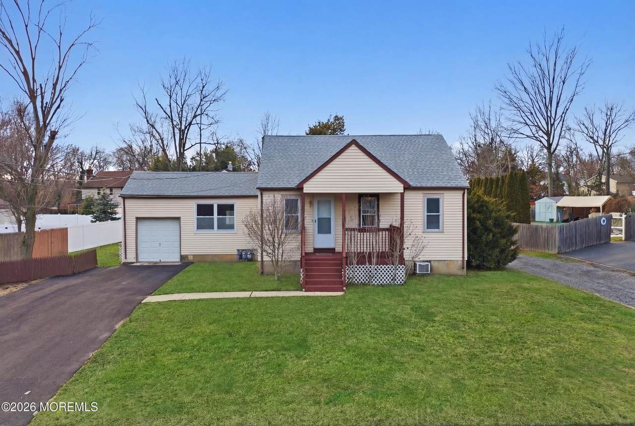 49 Middlesex Road - Photo 1