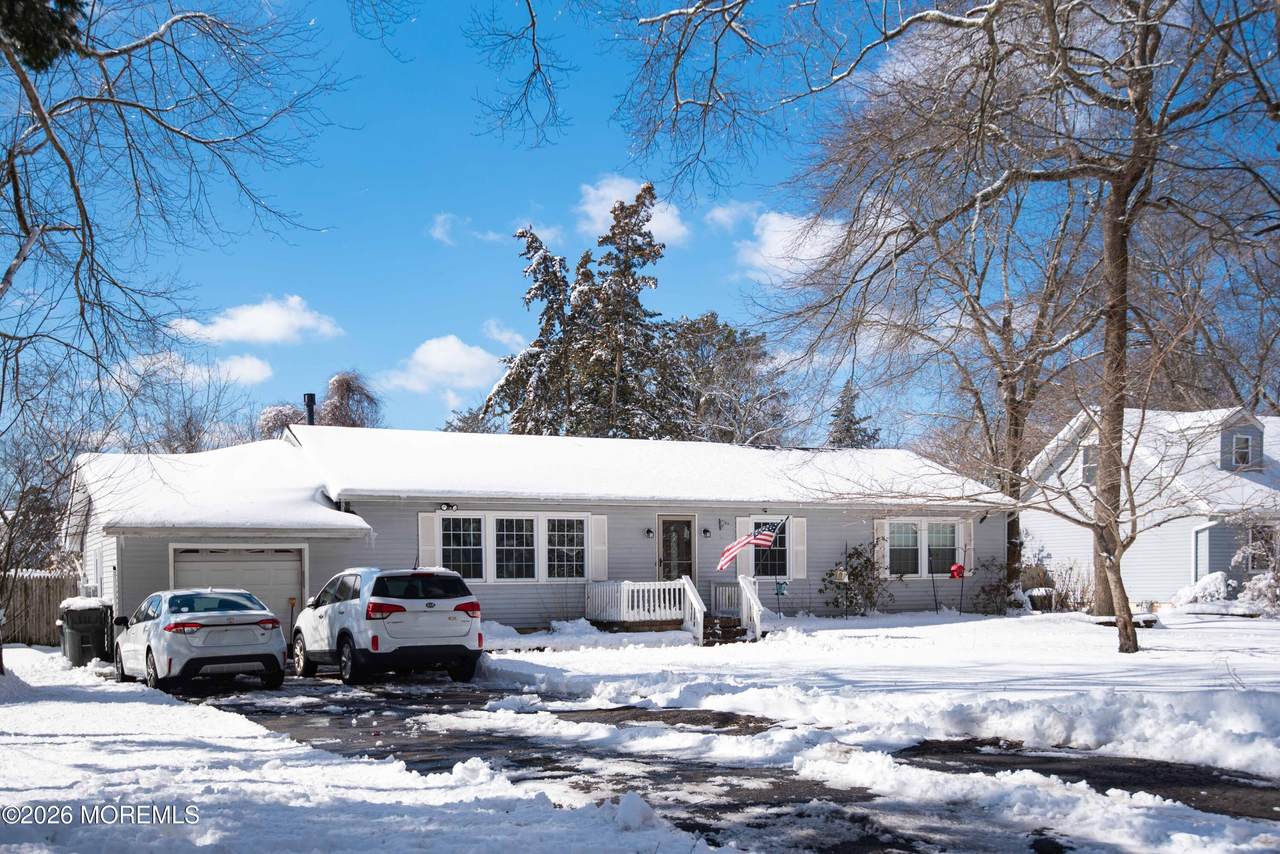 250 Tip Seaman Drive - Photo 1