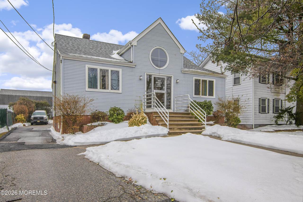 217 Main Street - Photo 1