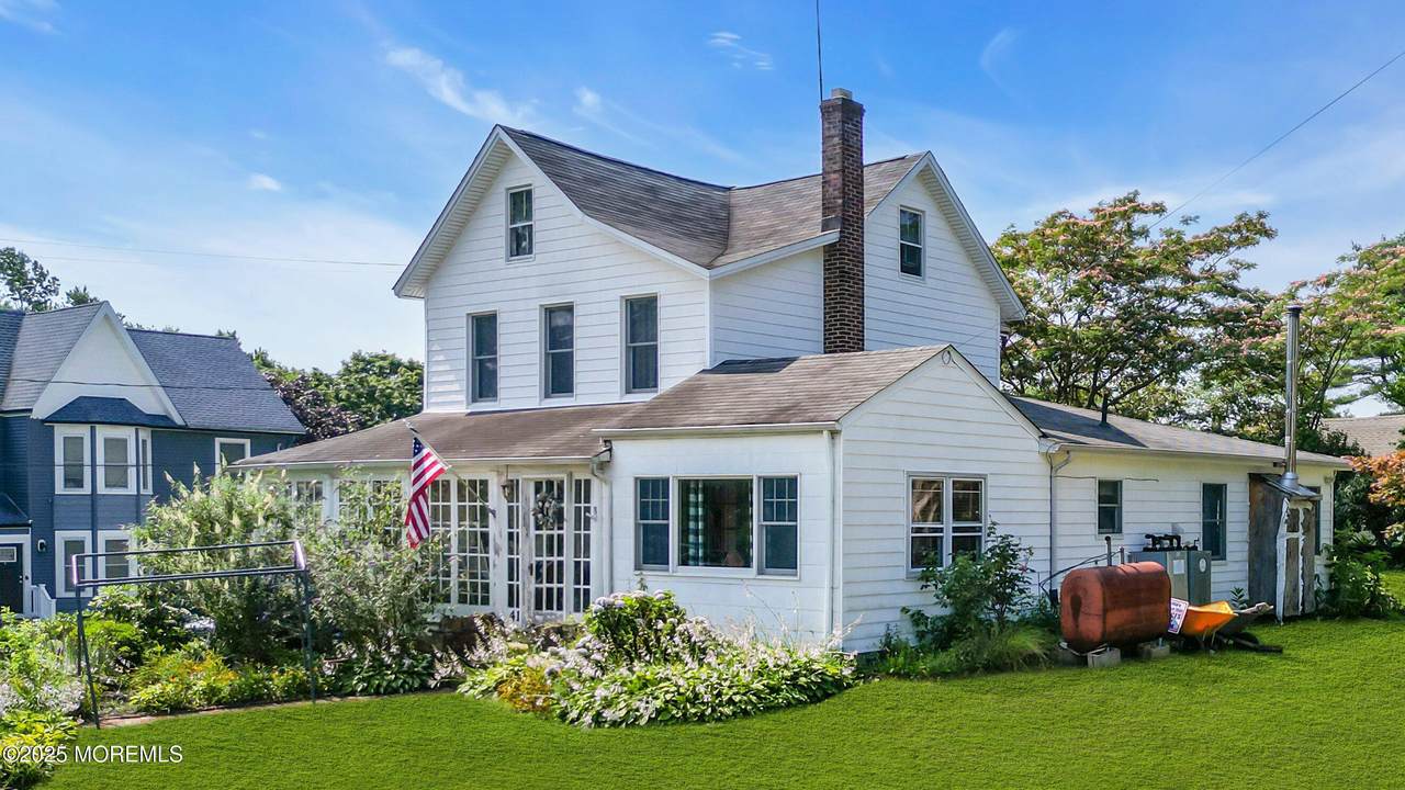 41 South Avenue - Photo 1