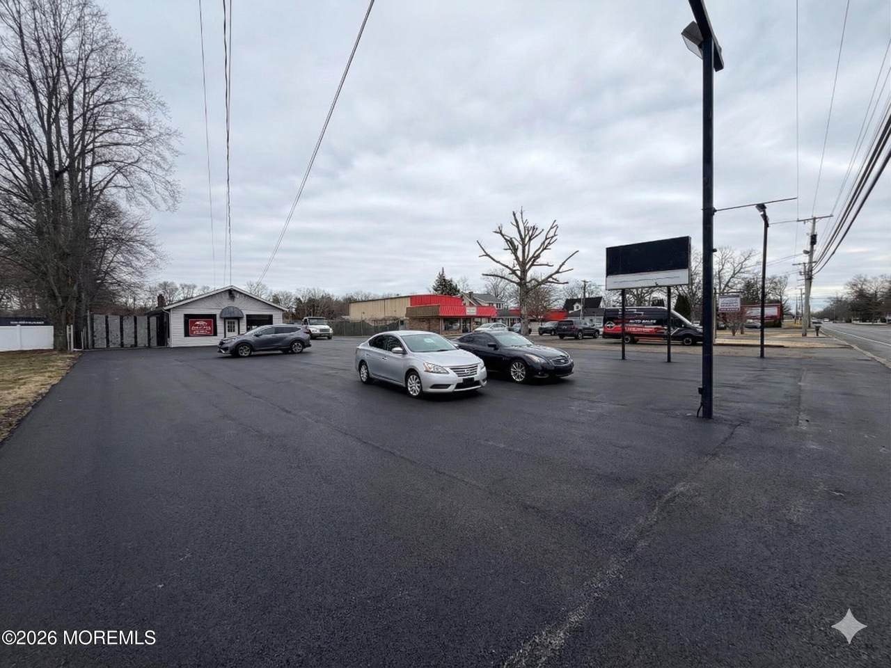 2023 Lakewood Road - Photo 1