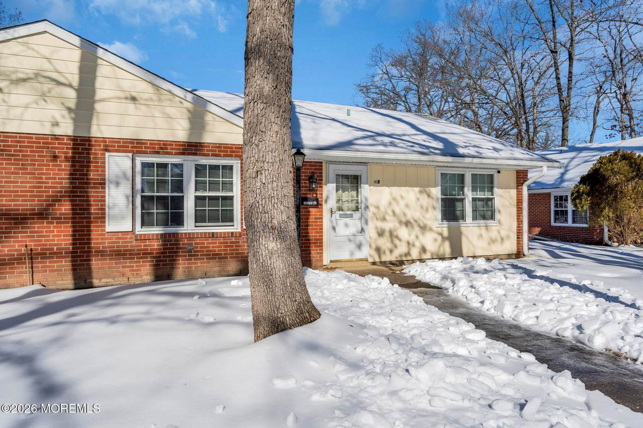 66D Dorchester Drive - Photo 1