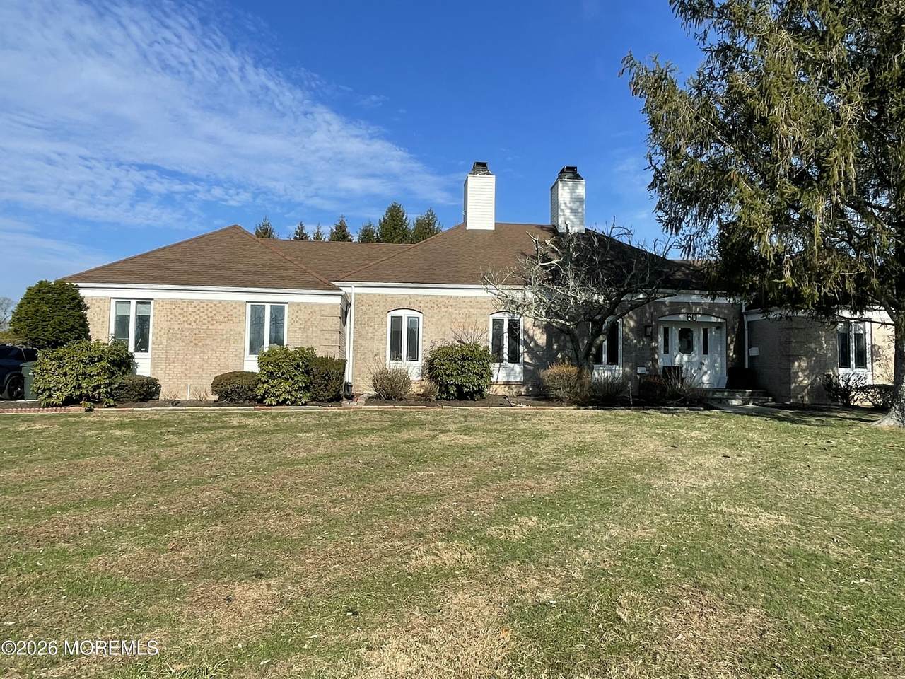 60 Larchwood Avenue - Photo 1