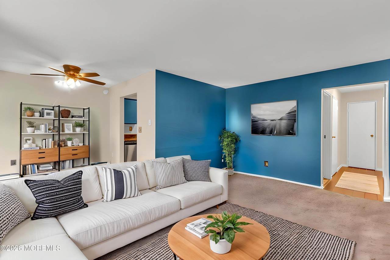 324 Shore Drive - Photo 1