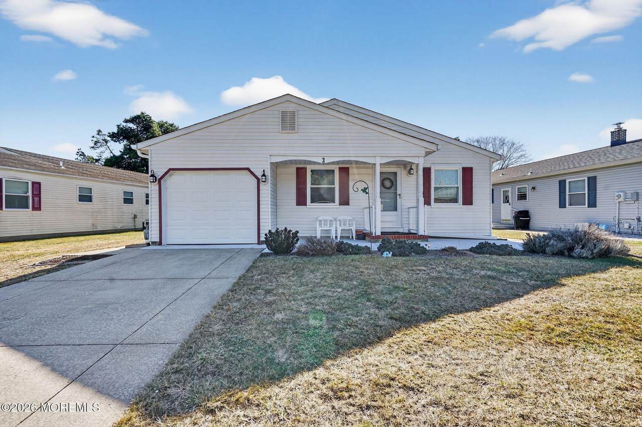 3 Wojtyla Court - Photo 1