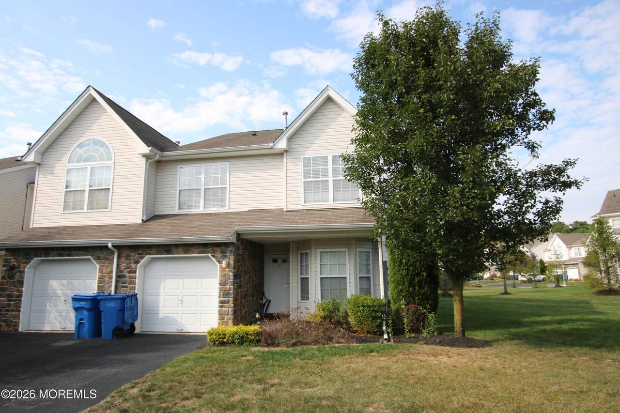 10 Maywood Run - Photo 1