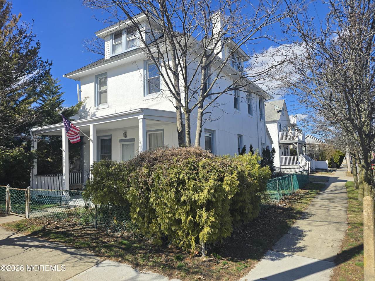 500 Park Place Avenue - Photo 1