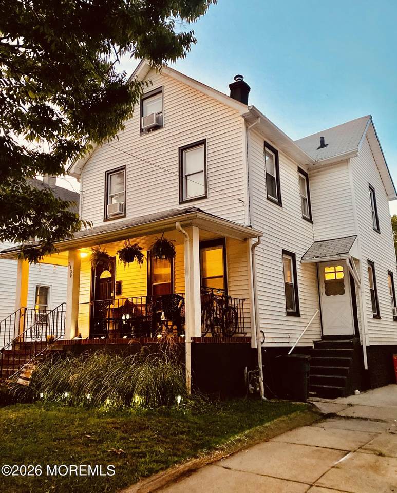 1139 Asbury Avenue - Photo 1