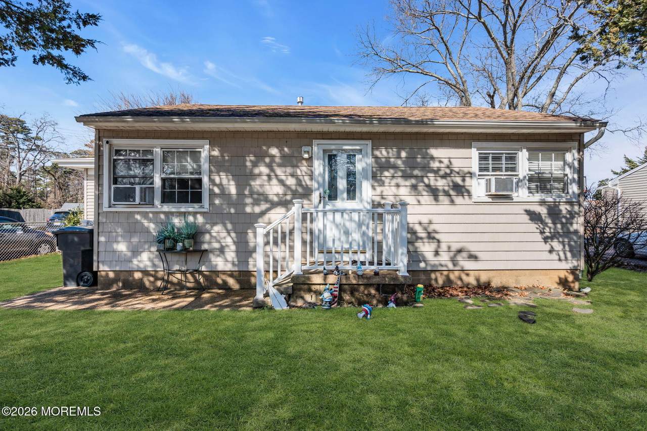 2 Castro Grove Drive - Photo 1