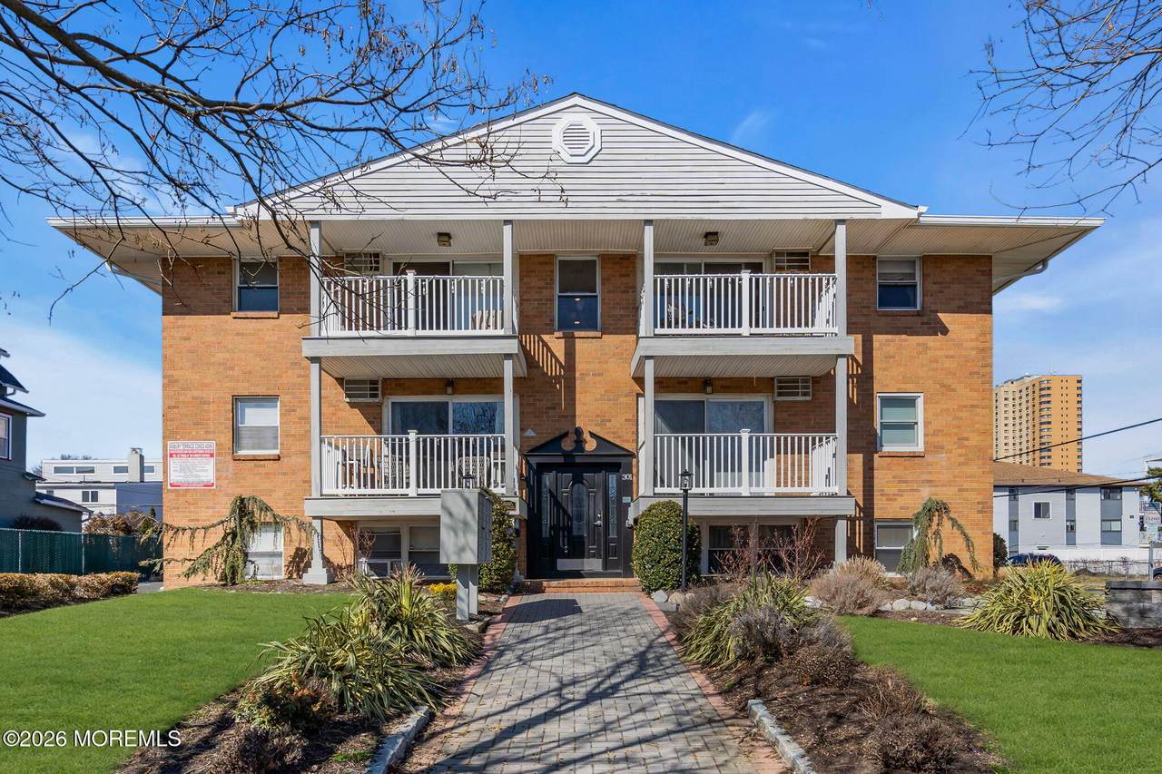 301 Sixth Avenue - Photo 1