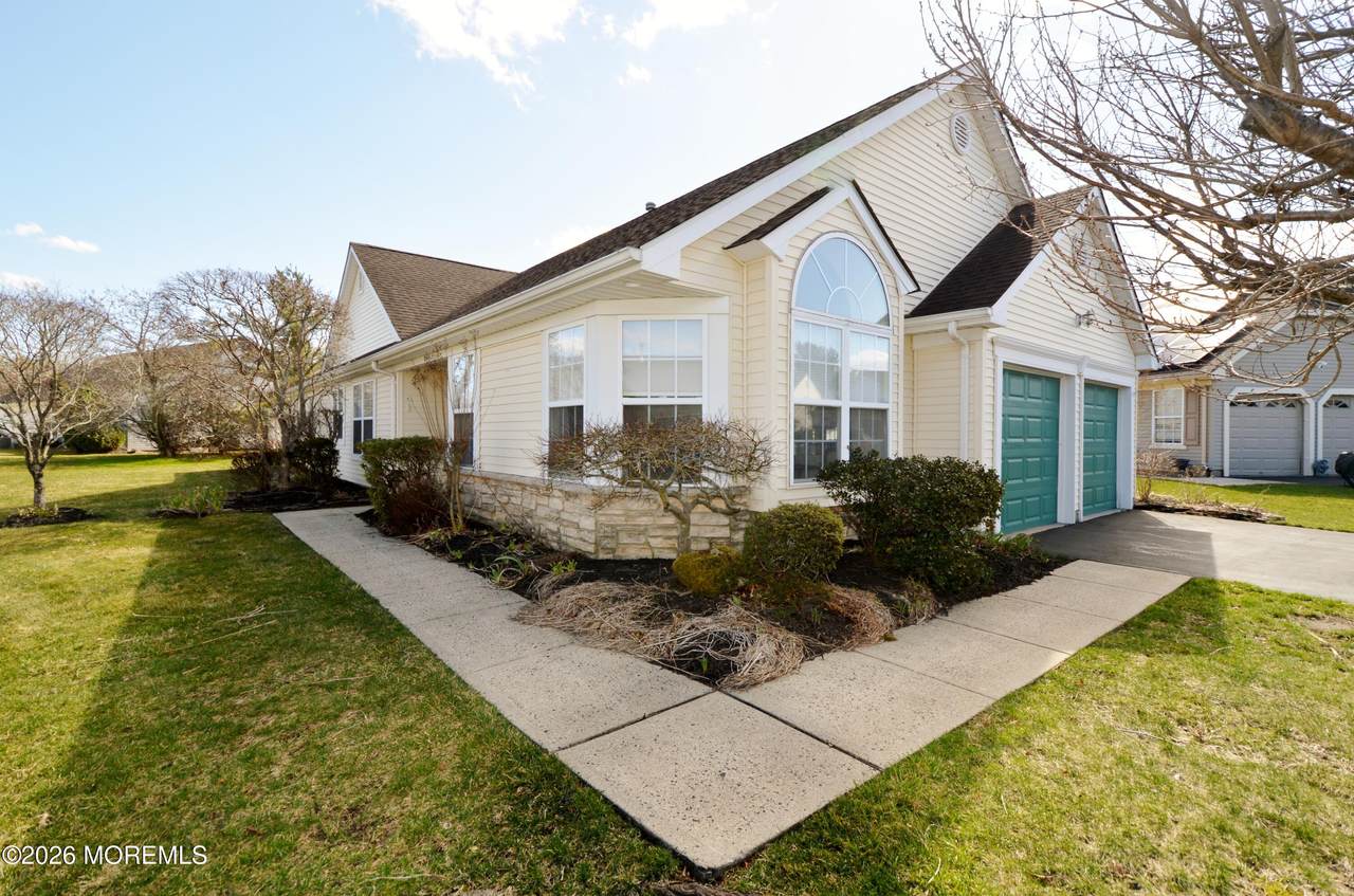 2531 Ridgemont Court - Photo 1