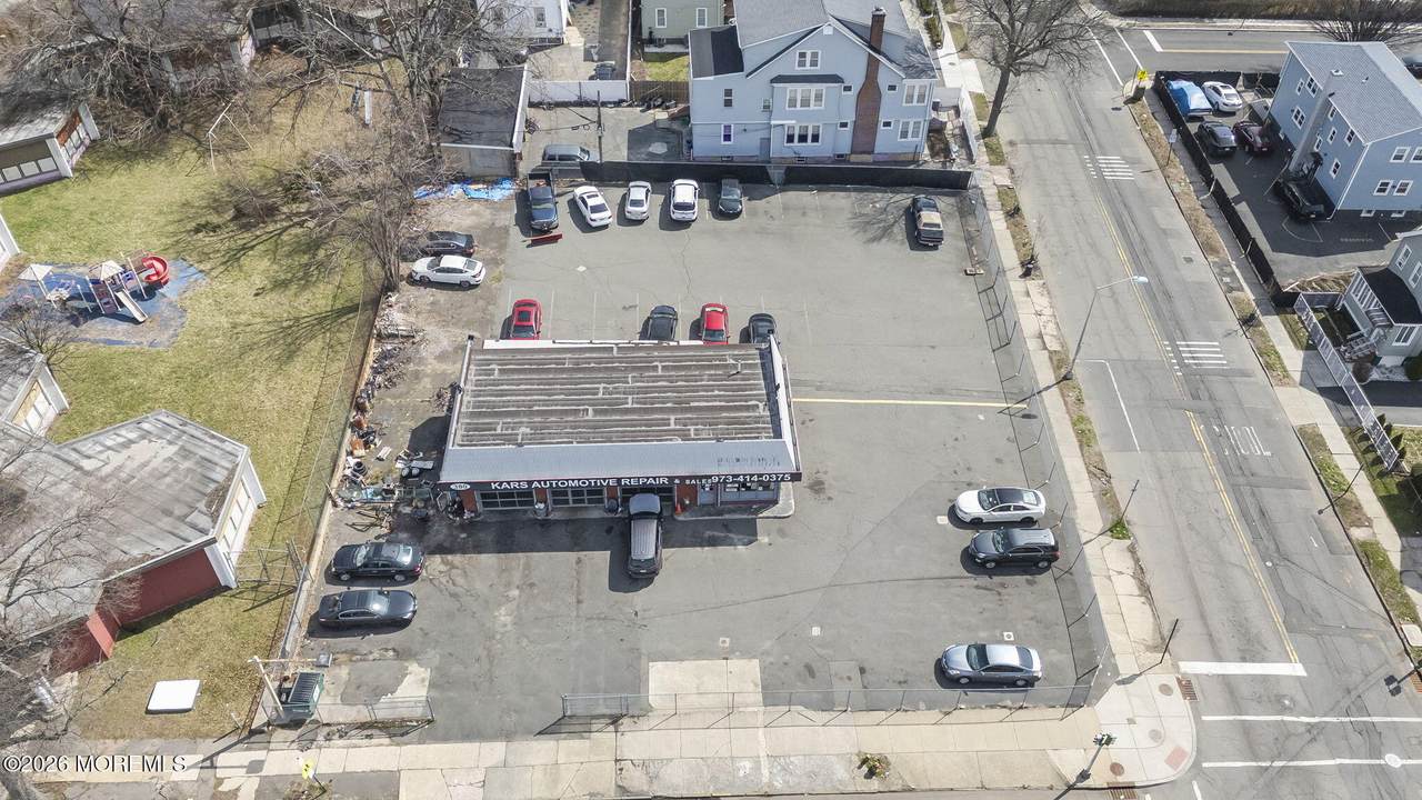 382 Clinton Street - Photo 1