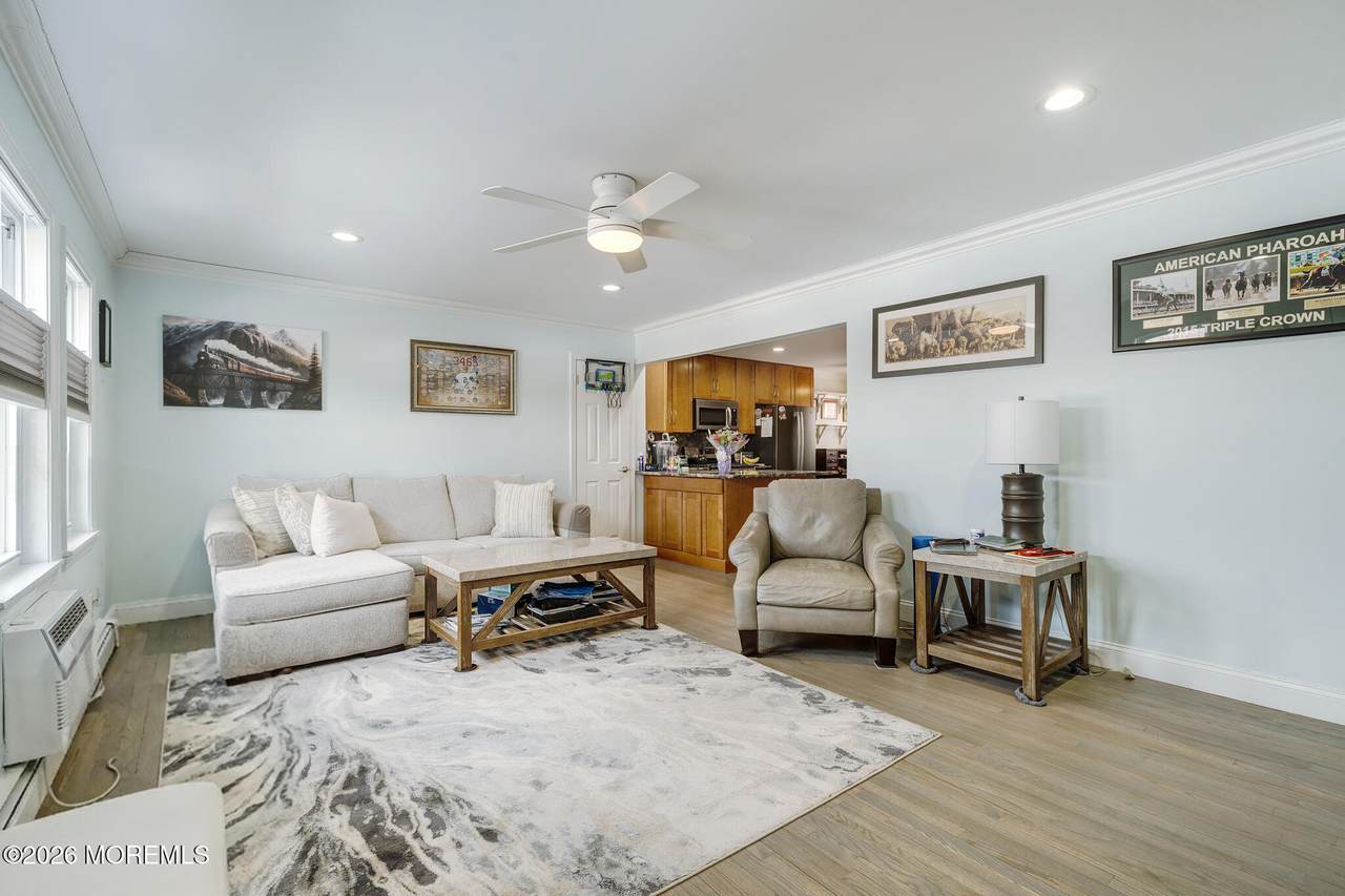 310 Maryland Avenue - Photo 1
