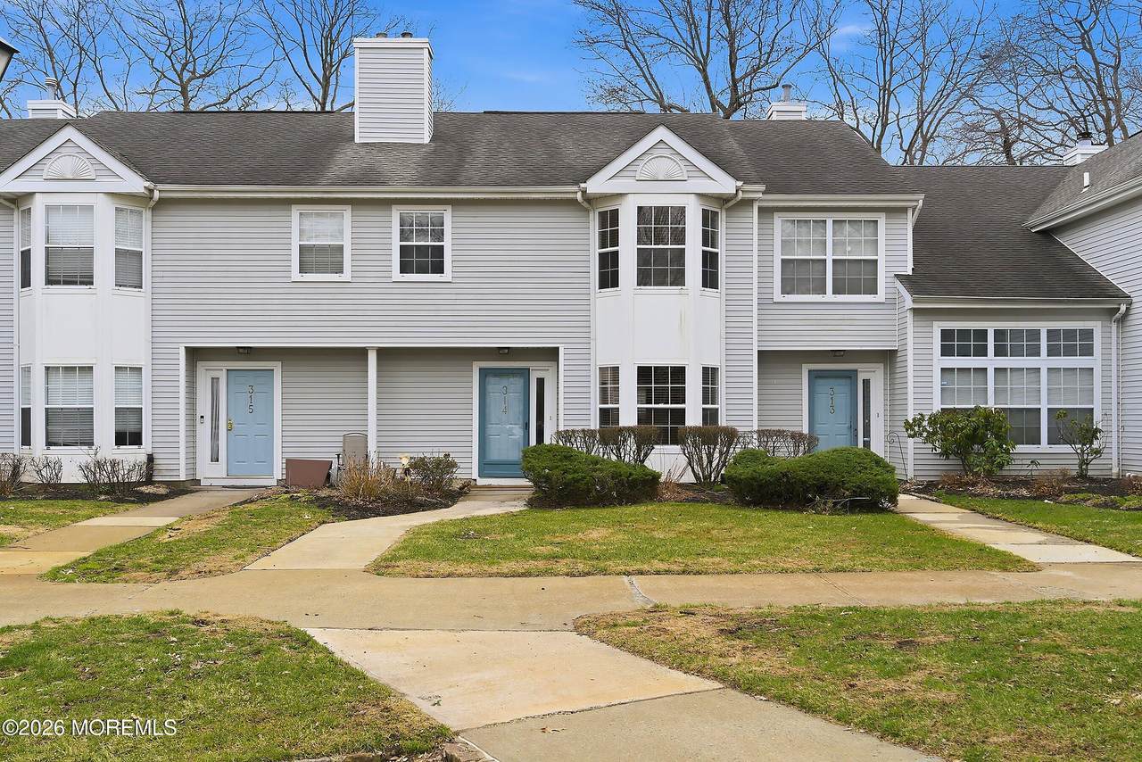 314 Towne Drive - Photo 1