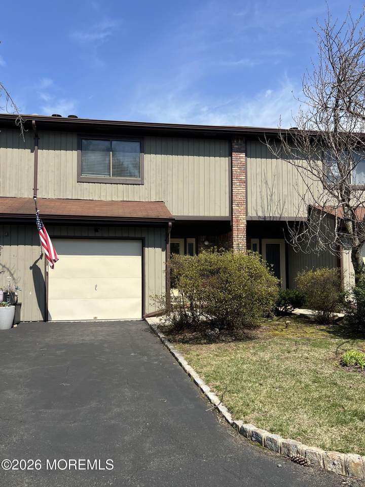 143 Wilcox Court - Photo 1