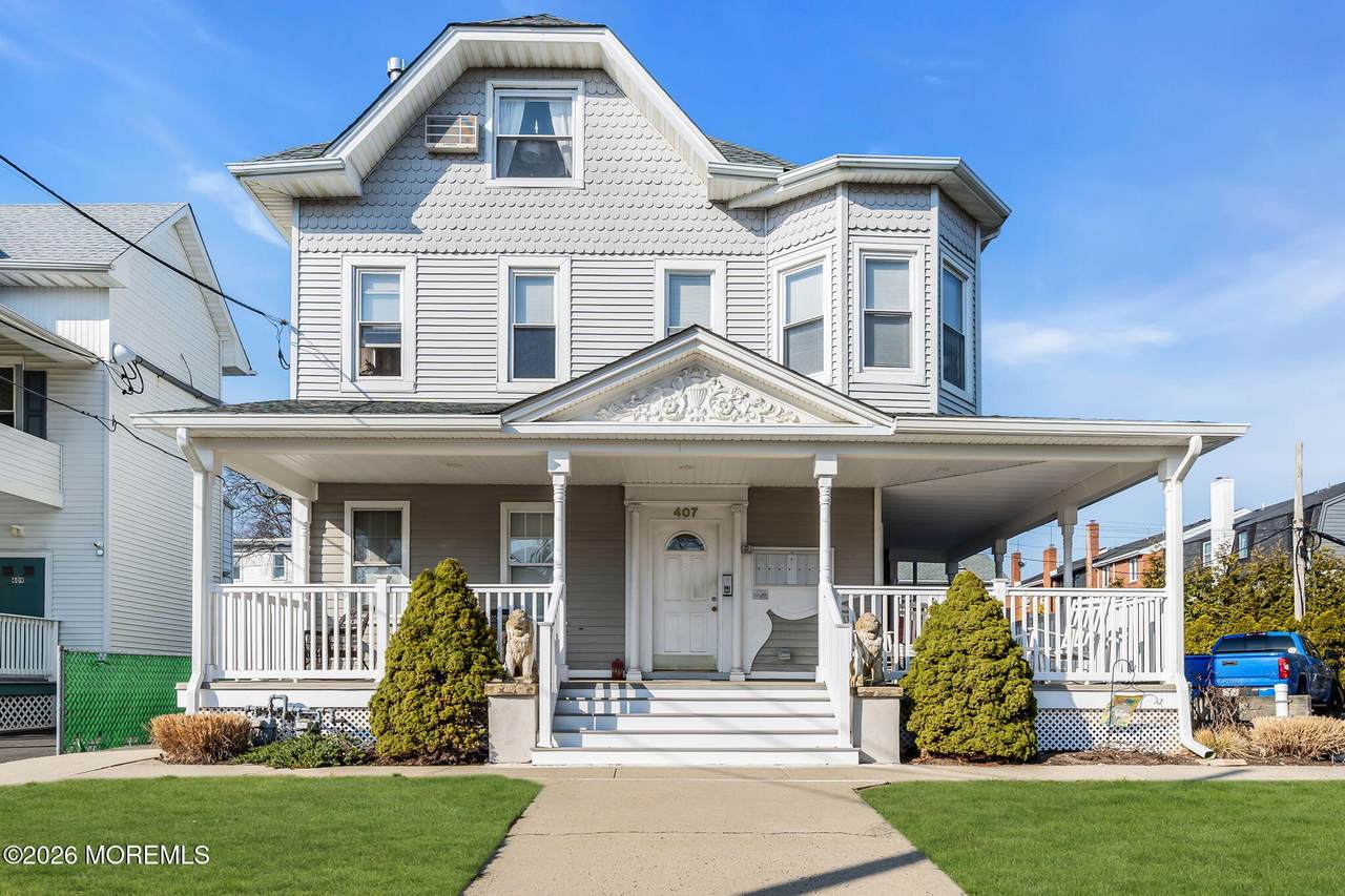 407 6th Avenue - Photo 1