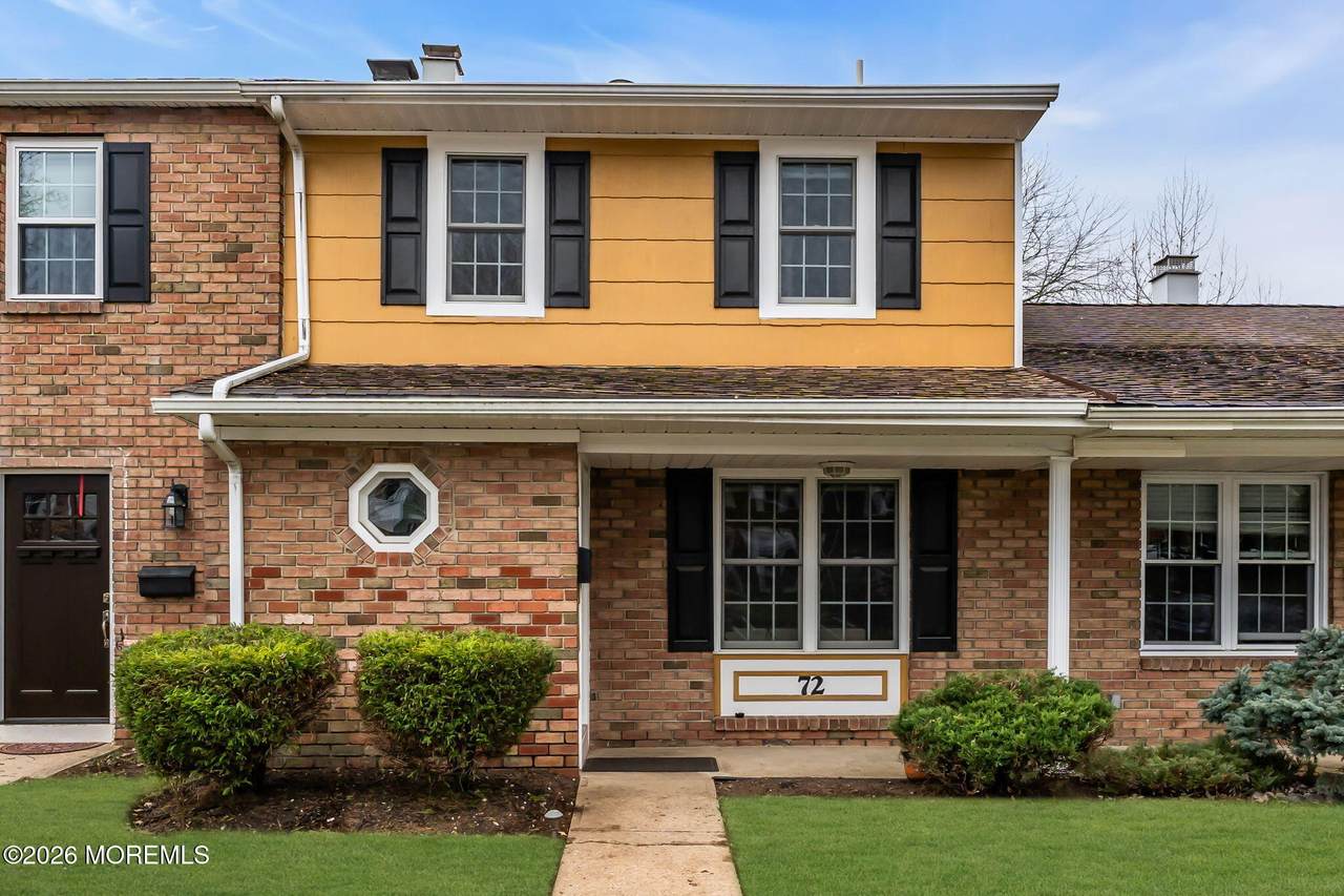 72 Kingsley Way - Photo 1