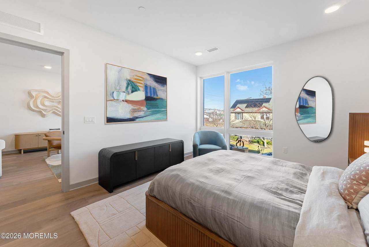 665 2nd Avenue - Photo 1