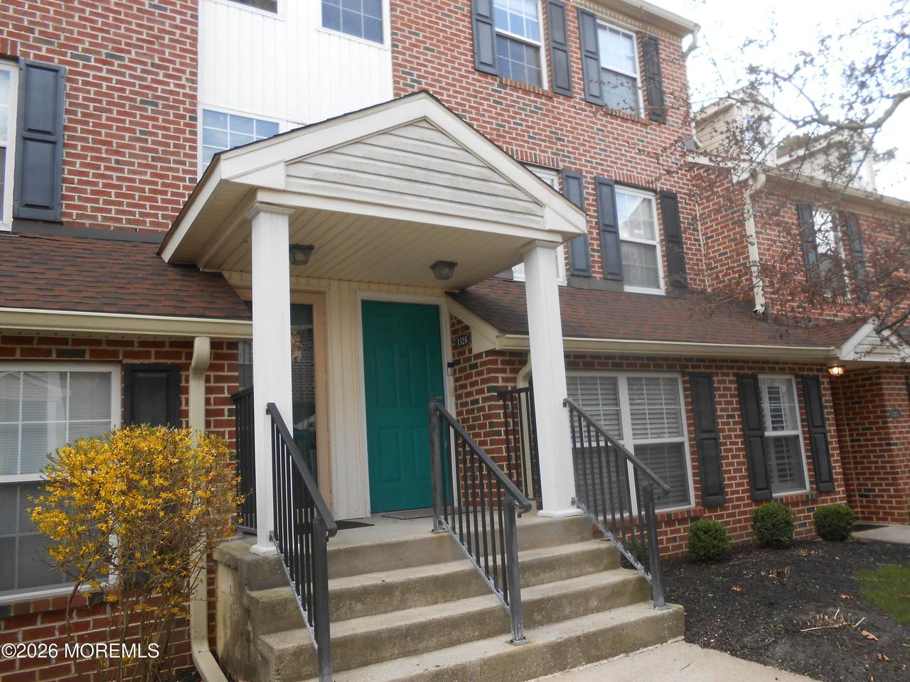 1526 Thomas Jefferson Court - Photo 1