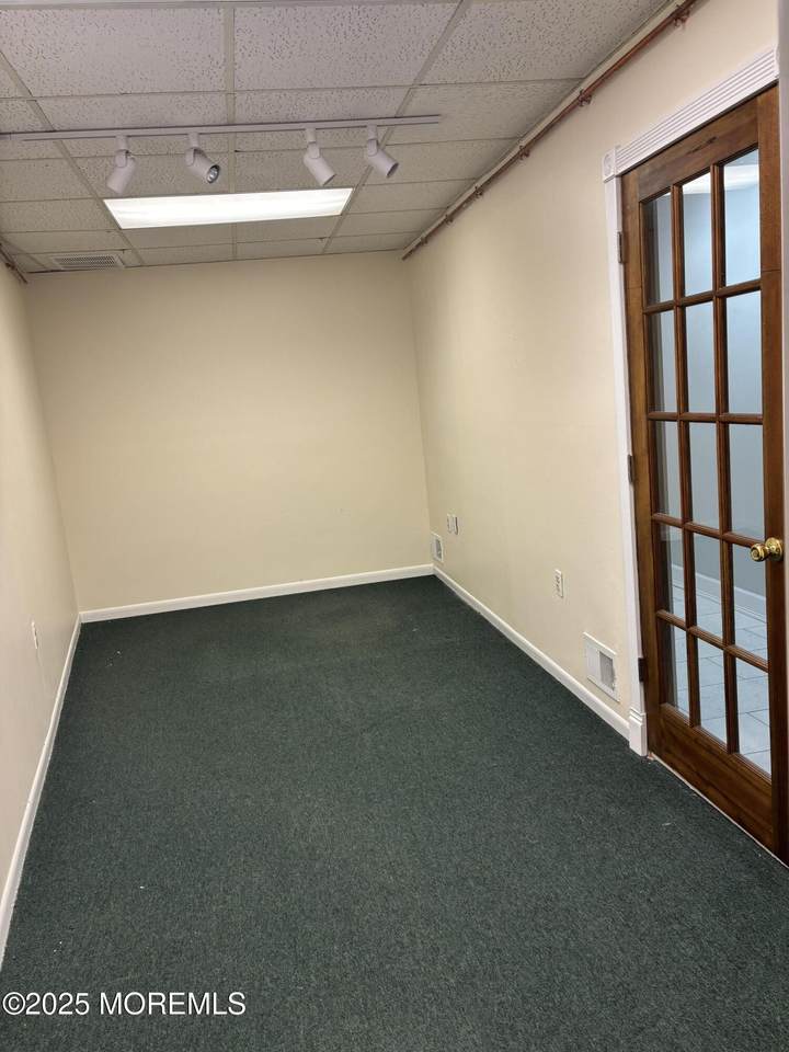 31 Main Street - Photo 1