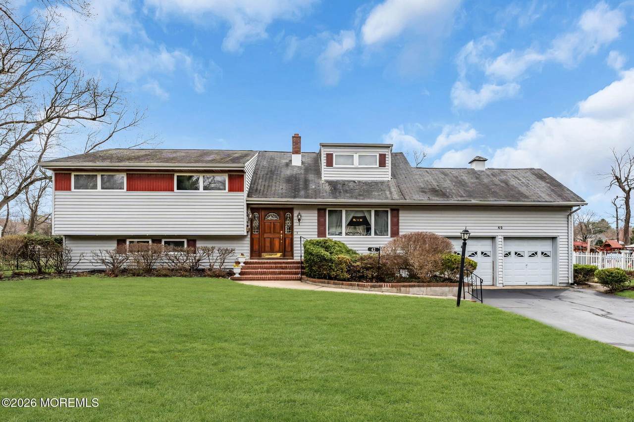 42 Riveredge Road - Photo 1