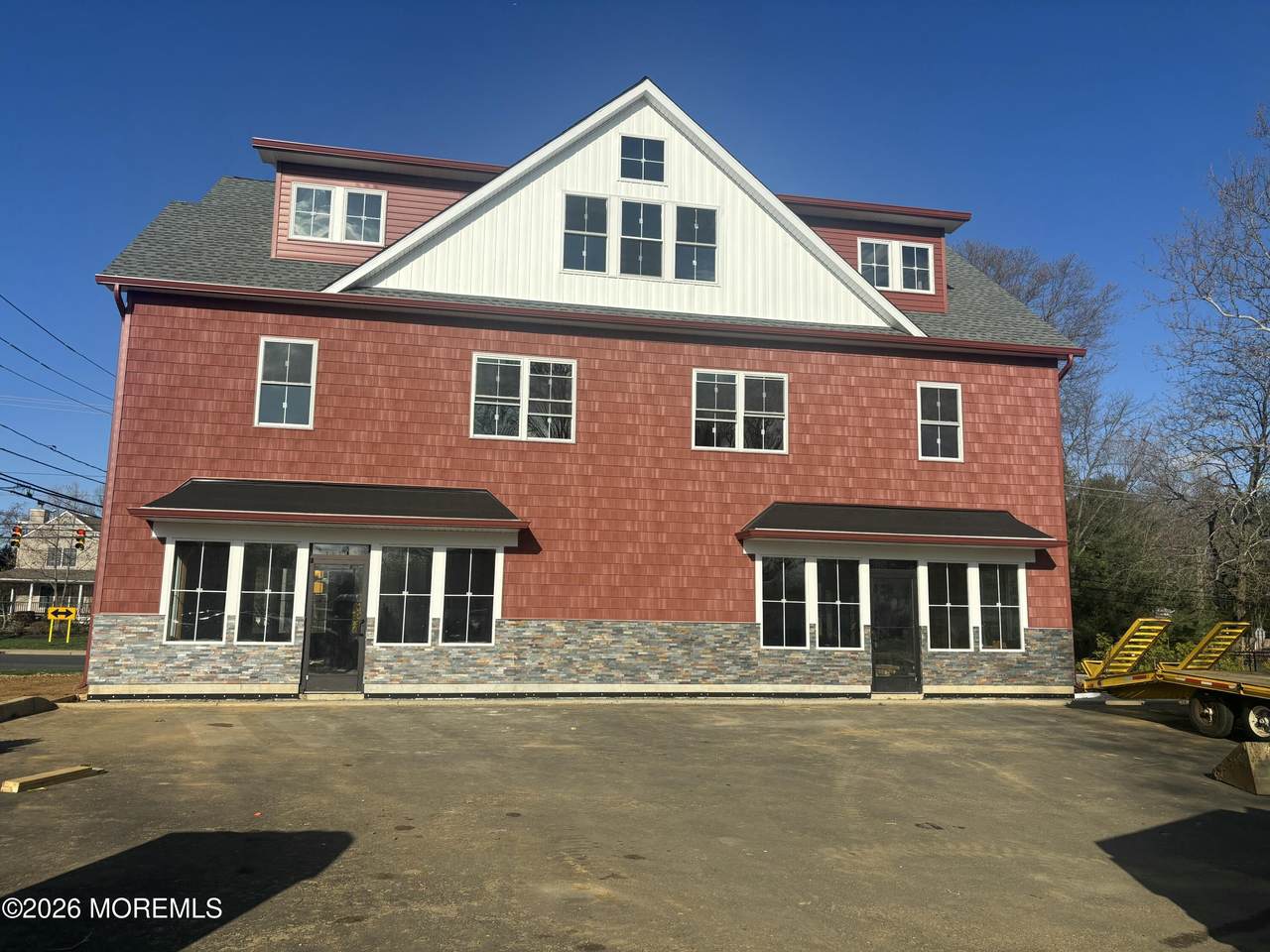 135 Apple Street - Photo 1