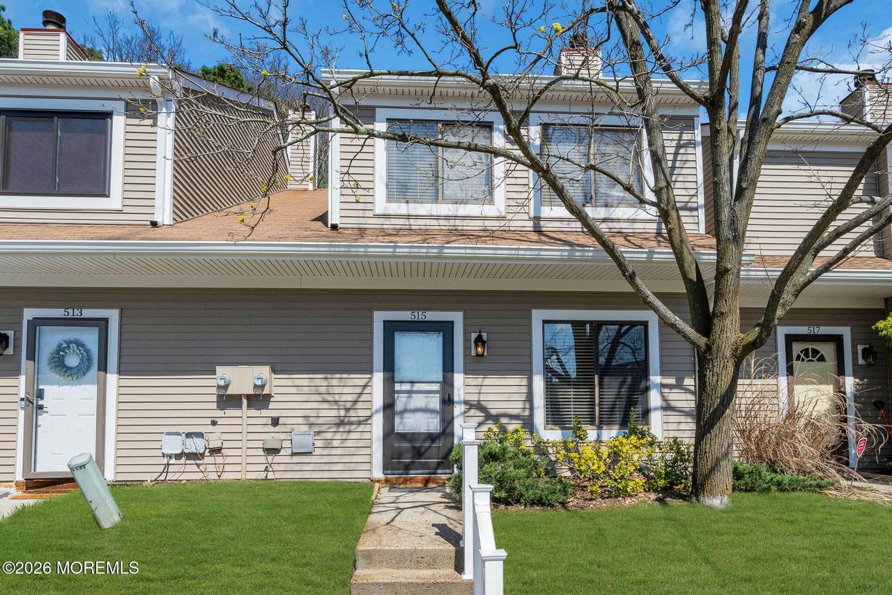 515 Sandra Place - Photo 1