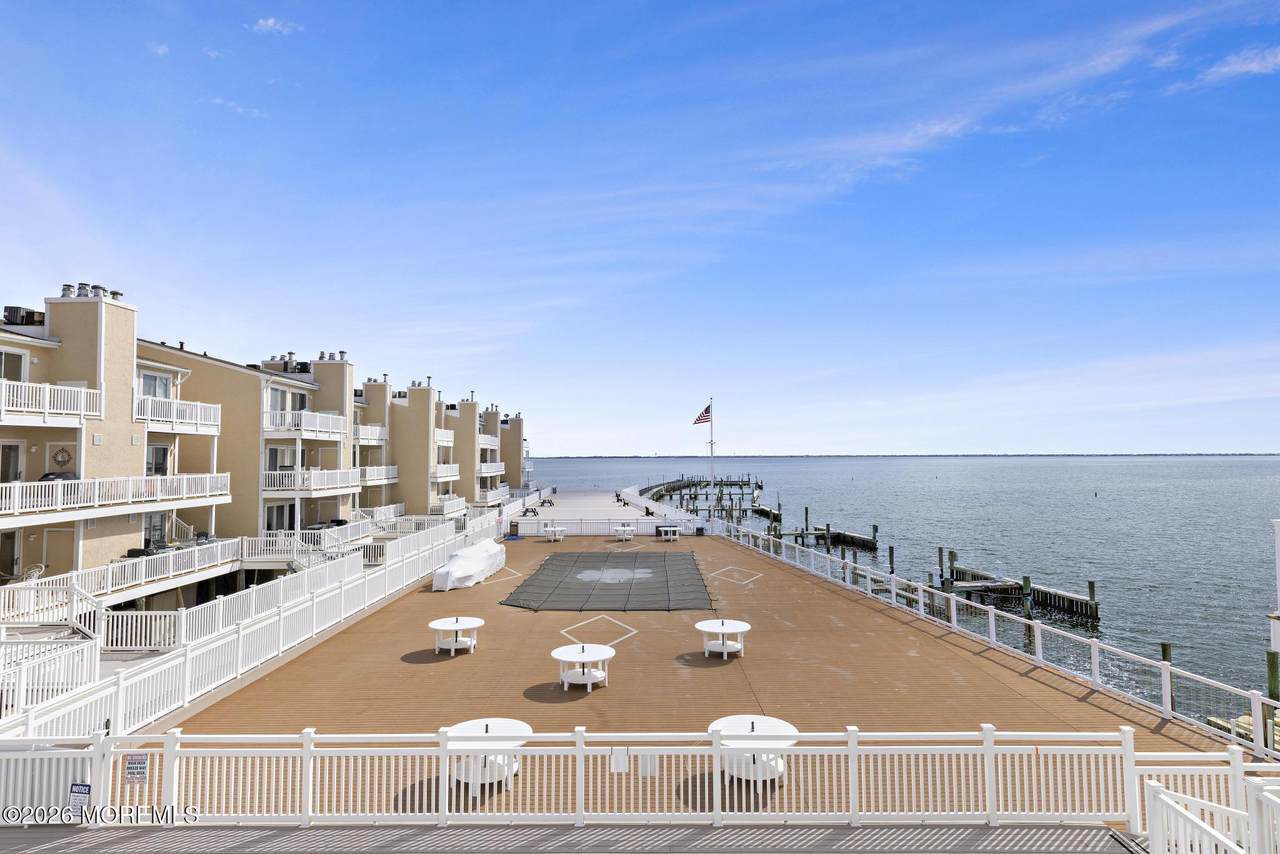 401 Bayshore Drive - Photo 1