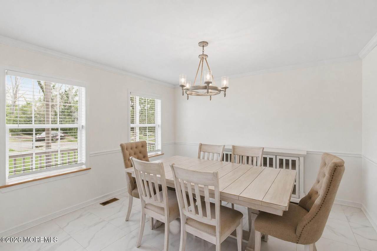 829 Knight Street - Photo 1