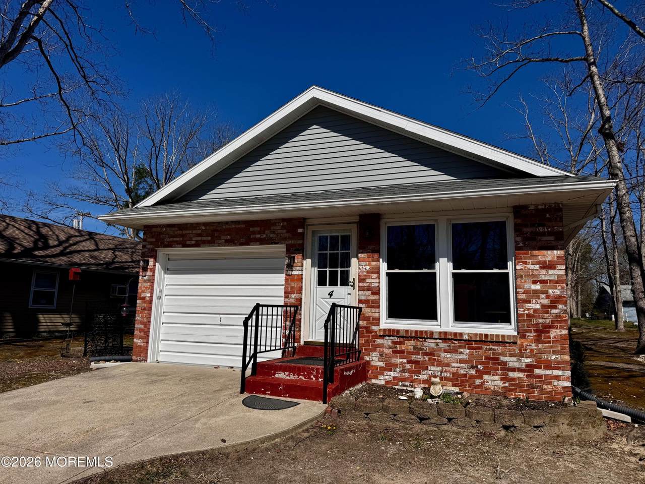 4 Dogwood Road - Photo 1