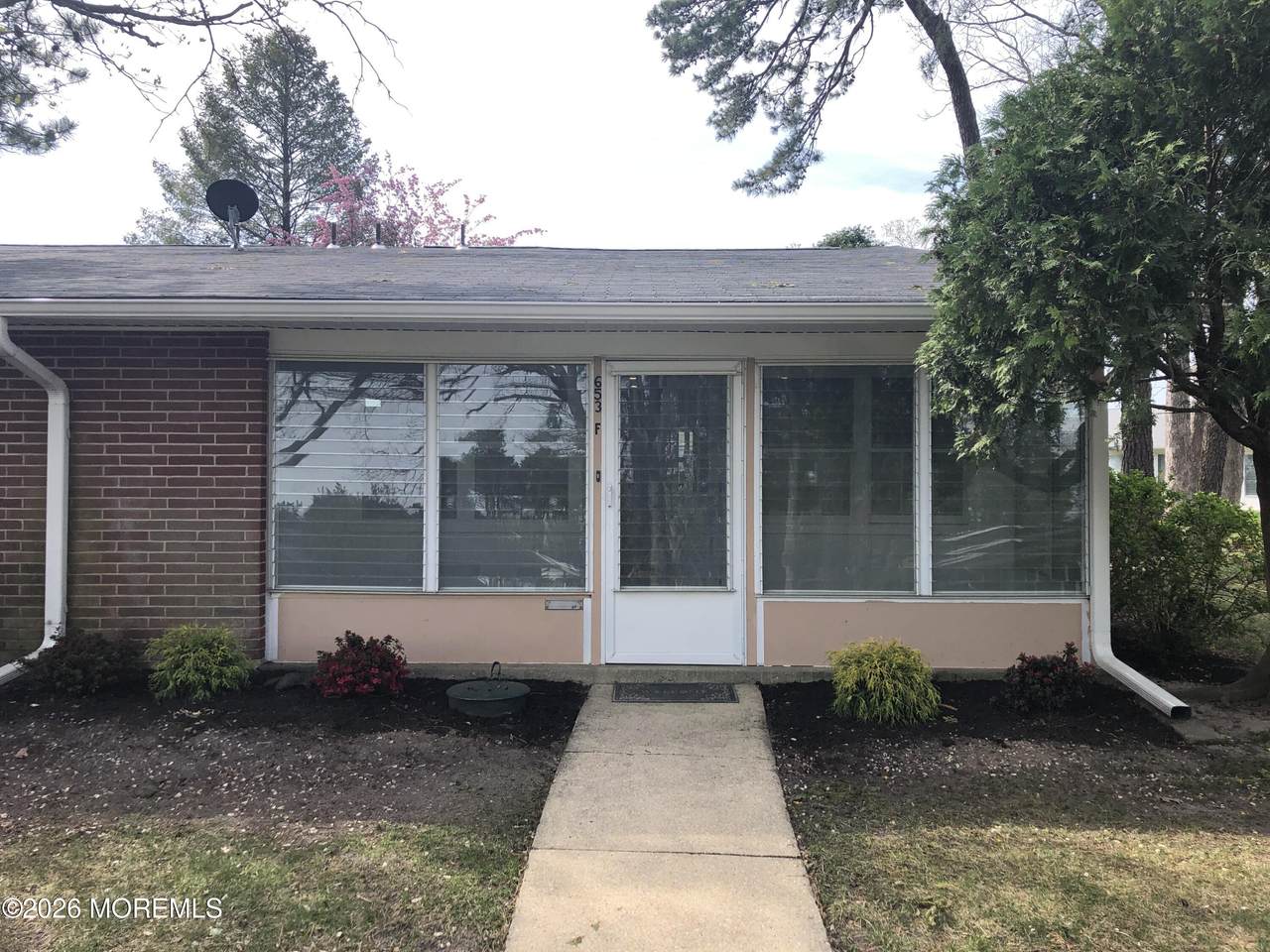653F Plymouth Drive - Photo 1