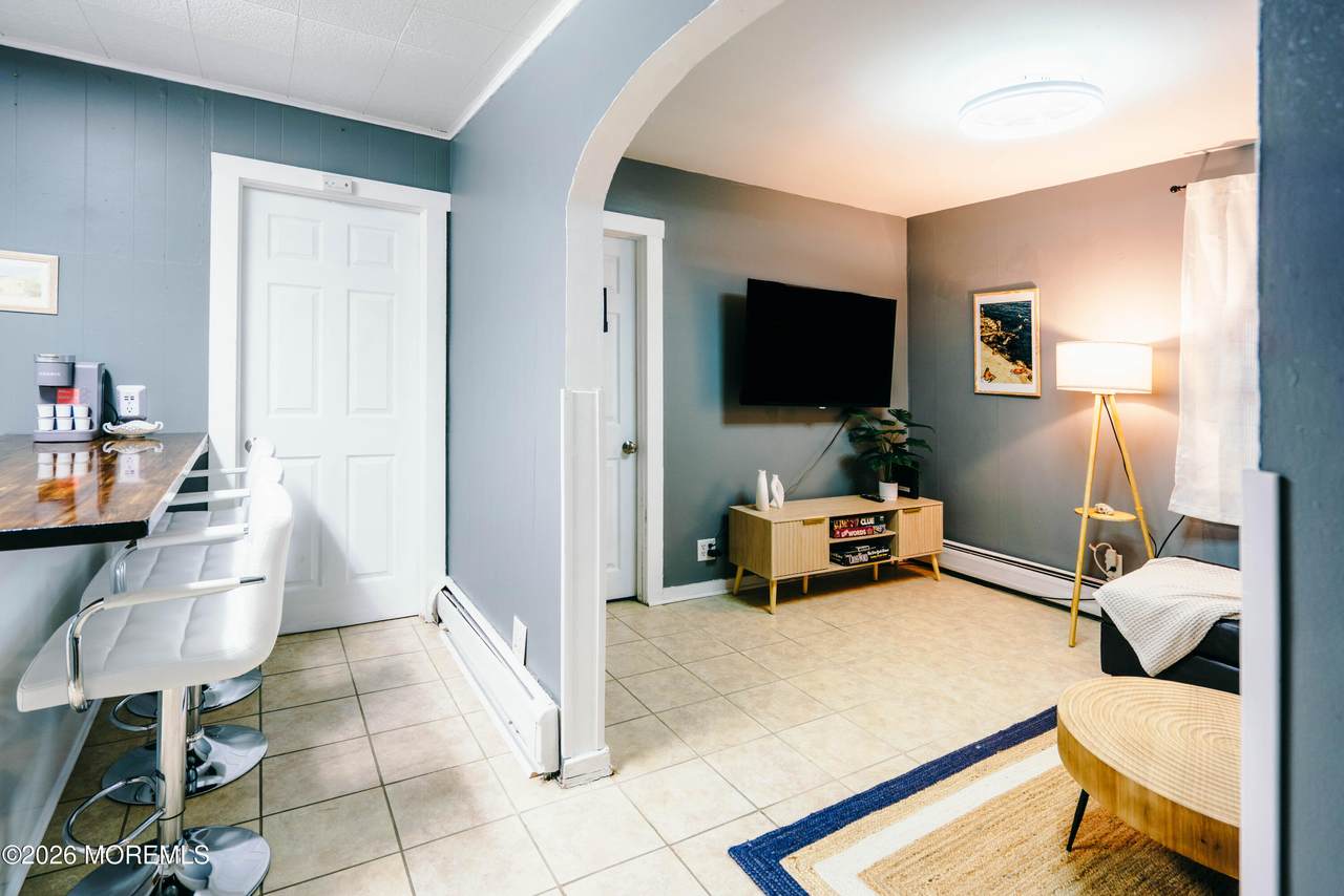 13 Decatur Avenue - Photo 1