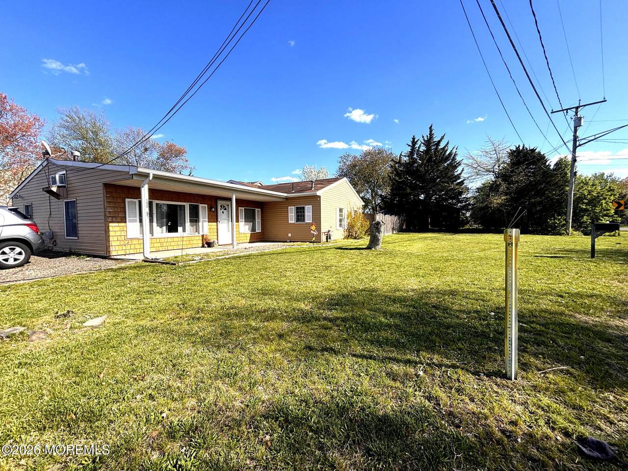 https://bt-photos.global.ssl.fastly.net/monmouth/1280_boomver_1_22611908-2.jpg