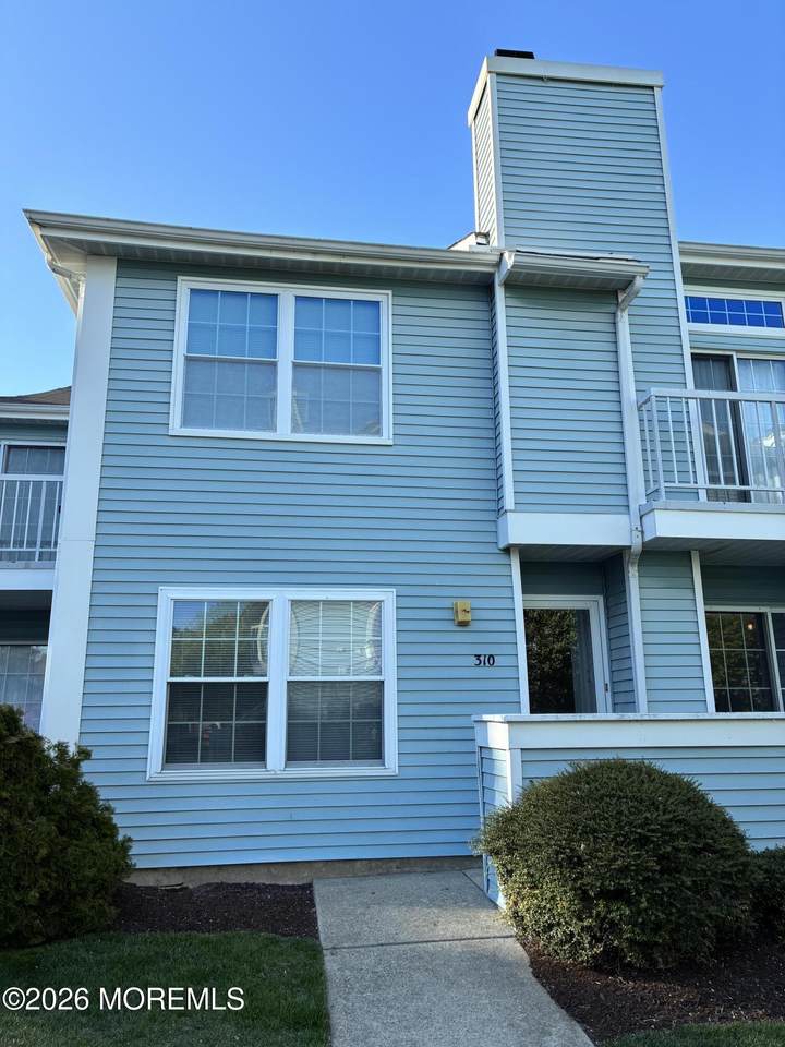 310 Heather Croft - Photo 1