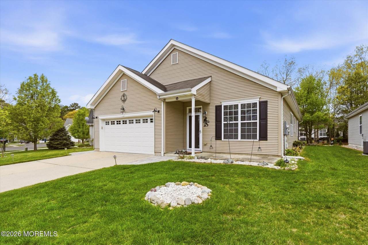 24 Lilly Drive - Photo 1
