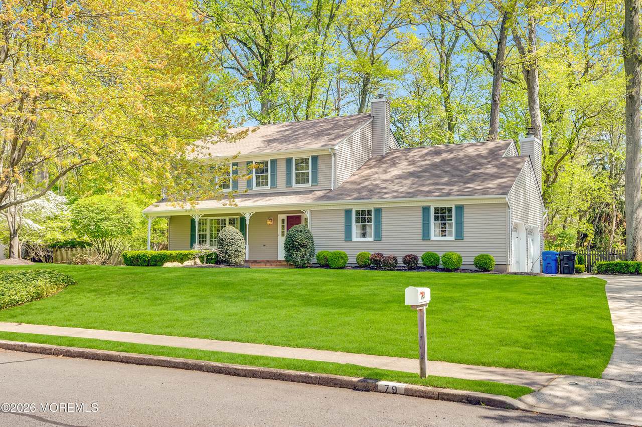 79 Green Meadow Boulevard - Photo 1
