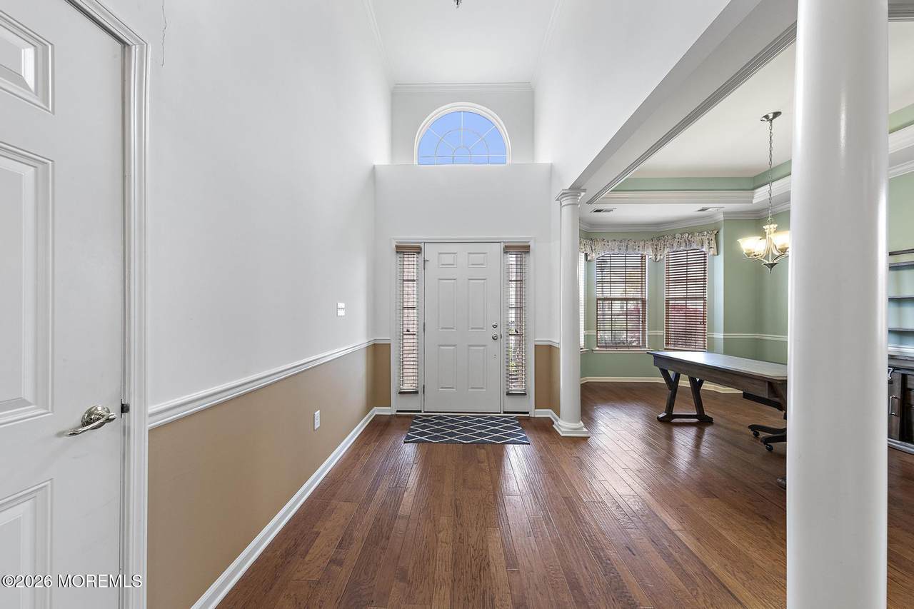 https://bt-photos.global.ssl.fastly.net/monmouth/1280_boomver_1_22612235-2.jpg